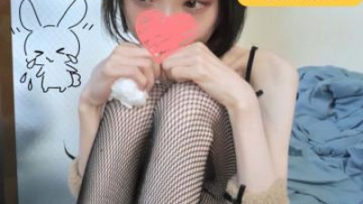 FC2-PPV-2192550 - ★ 엄청나게 위험한 첫 촬영 영상☆ 인터넷에서 유명한 미소녀 방송인!  - - 에나*루키노코☆♥️전동 마사지기 분출 오르가즘♥️텐션?