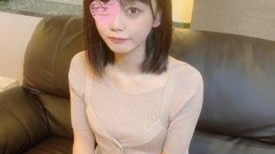 FC2-PPV-1867550 - 아이돌급 외모의 19세 시청직원.  - - 얼굴이 예쁘고 정액이 많이 붙어 끈적끈적하다.  - - FC2-PPV-1867550