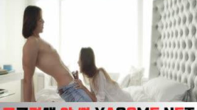 고퀄리티 심쿵미소녀 기질 못말려 딱 봐도 일품 우물 여동생 비주얼 몸매 일품 살가슴 짱짱 짱짱 짱짱 짱예미 못견디겠어 닭움직임 720P 고화질